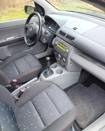 Mazda 2 cena 4500 przebieg: 201000, rok produkcji 2004 z Buk małe 121